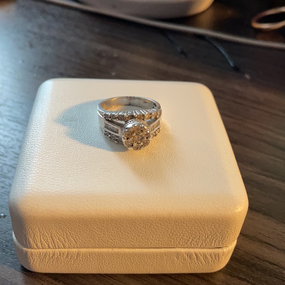 Sterling Silver 1/2 Carat T.W. Diamond Ring